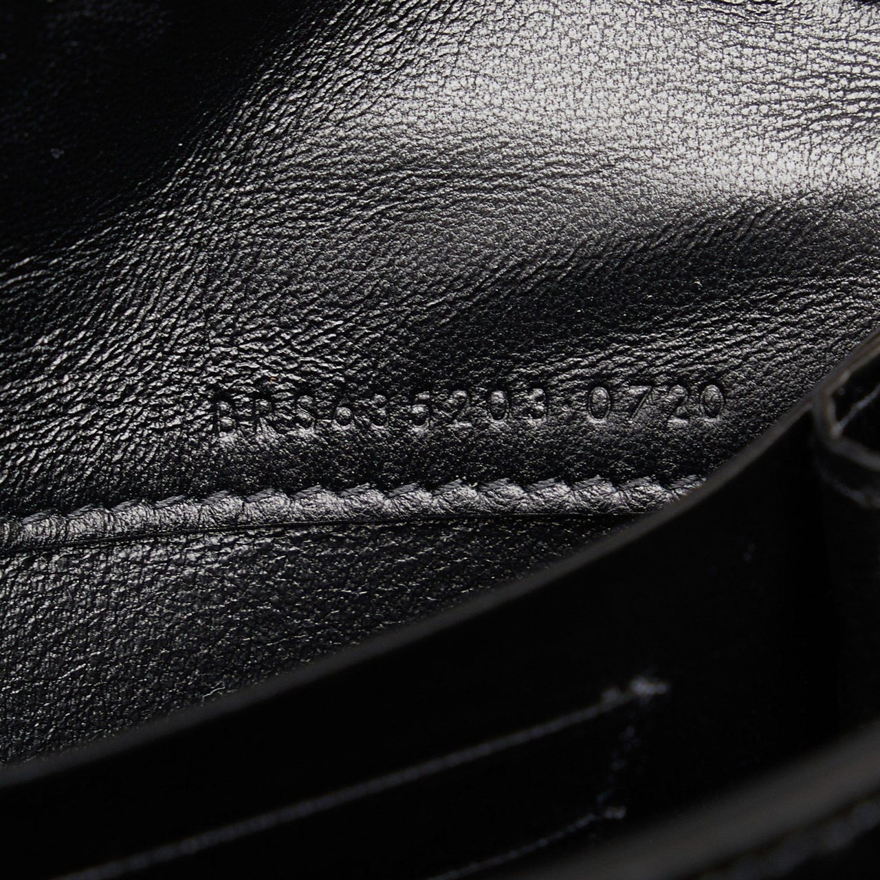 Saint Laurent Croc Embossed Leather Wallet On Chain Zwart