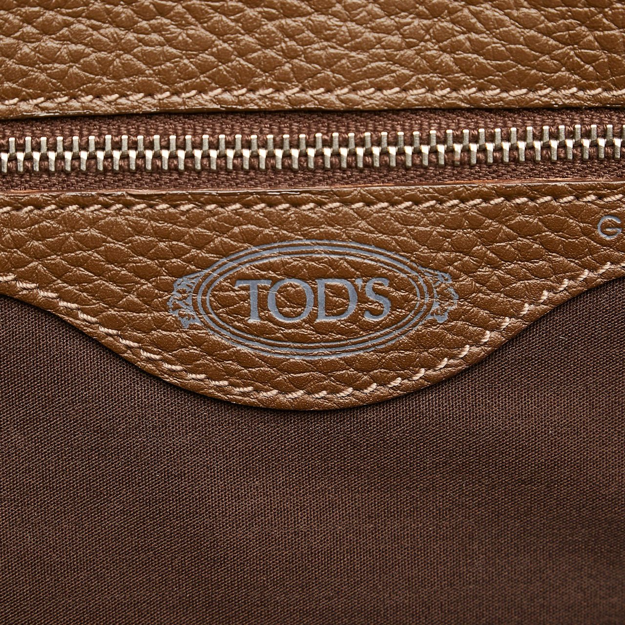 Tod's Leather Shoulder Bag Bruin
