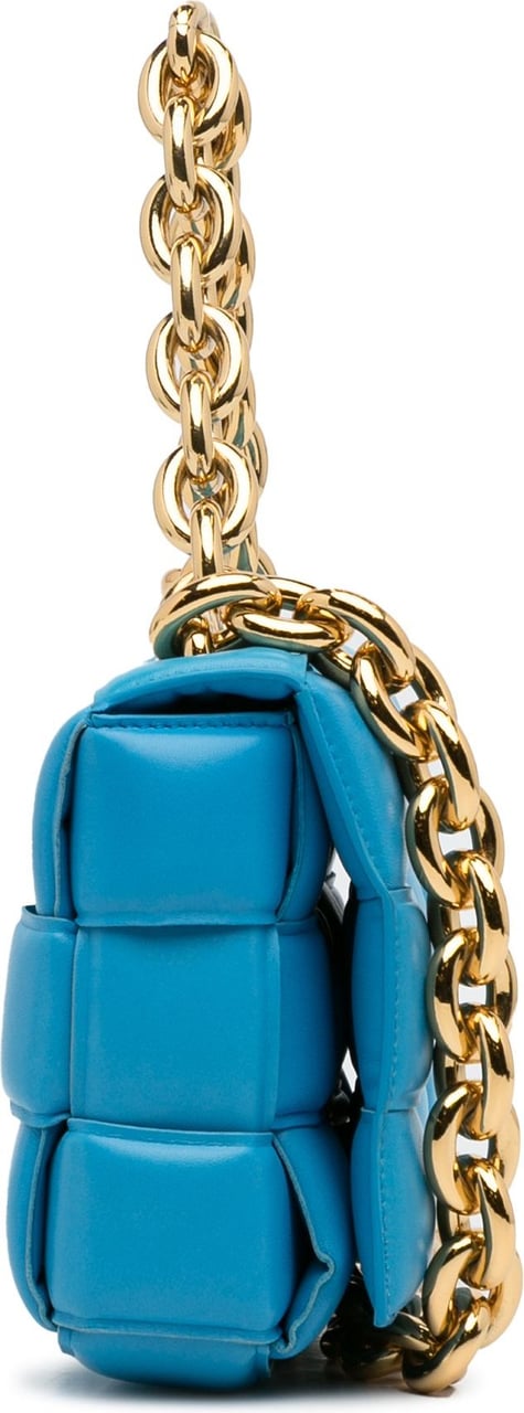 Bottega Veneta Intrecciato Padded Chain Cassette Blauw