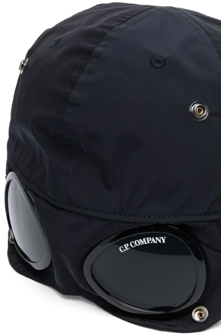 CP Company blauwe pet met bril achteraan Blauw