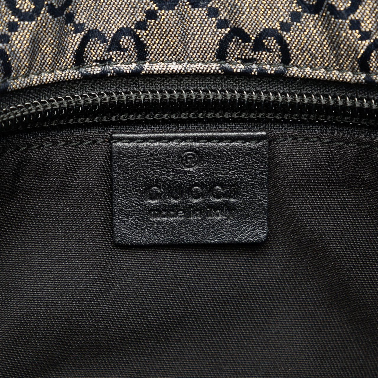 Gucci Small GG Crystal Crossbody Bag Grijs