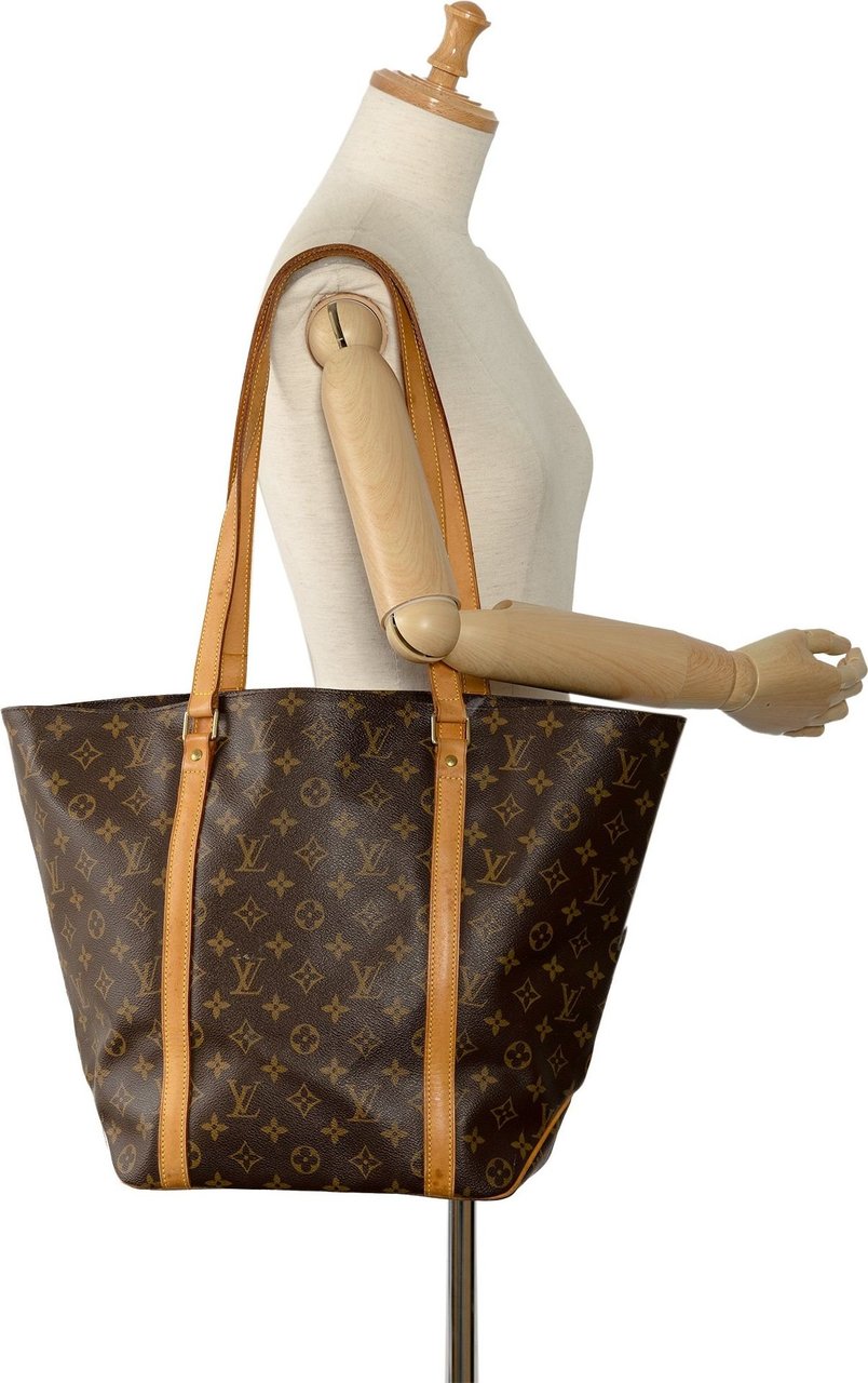 Louis Vuitton Monogram Sac Shopping Bruin