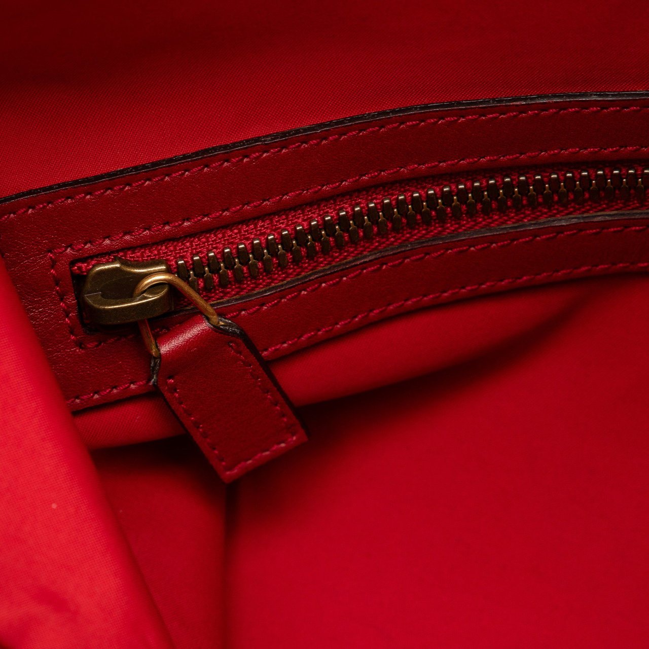 Gucci Printed Neo Vintage Drawstring Backpack Rood