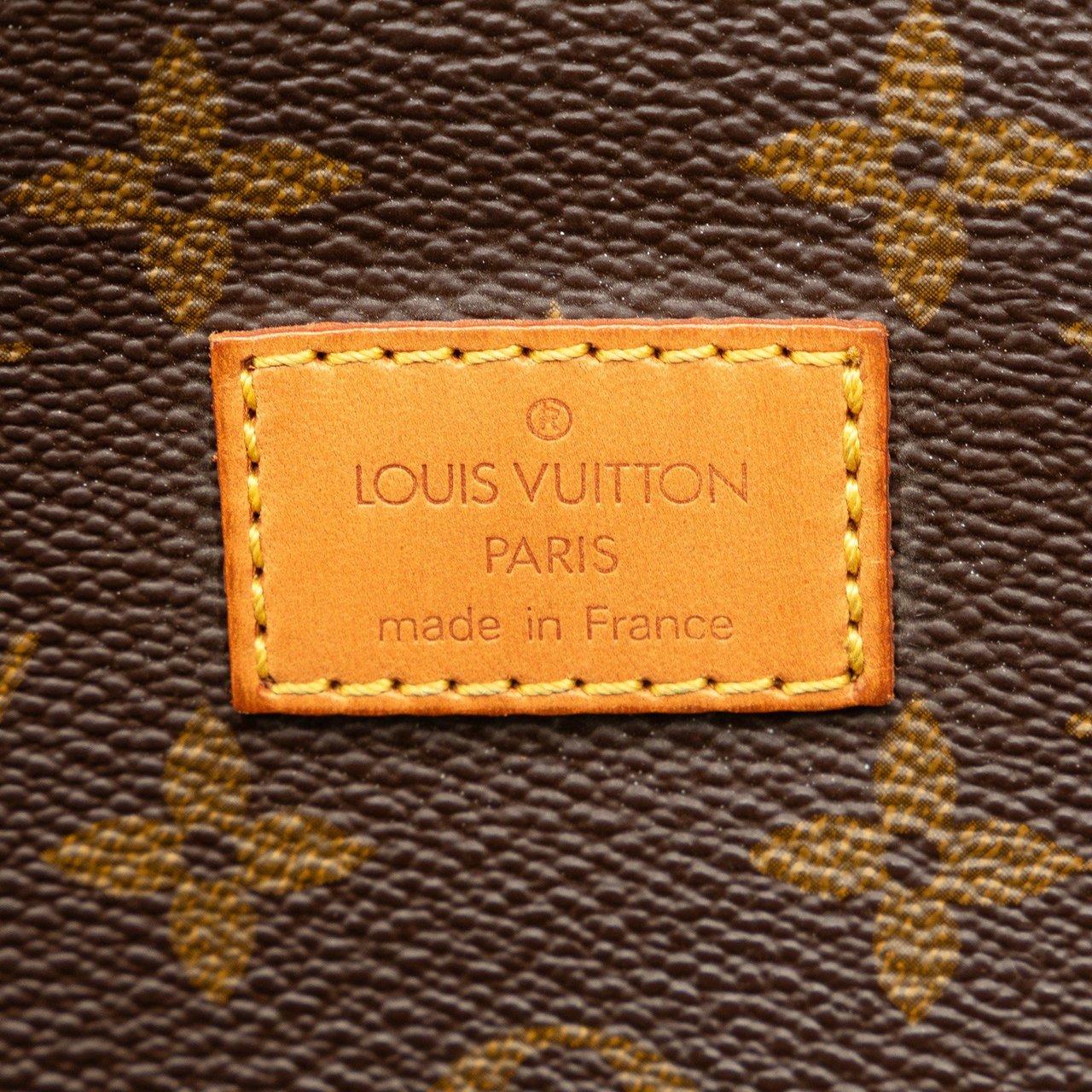 Louis Vuitton Monogram Saumur 35 Bruin