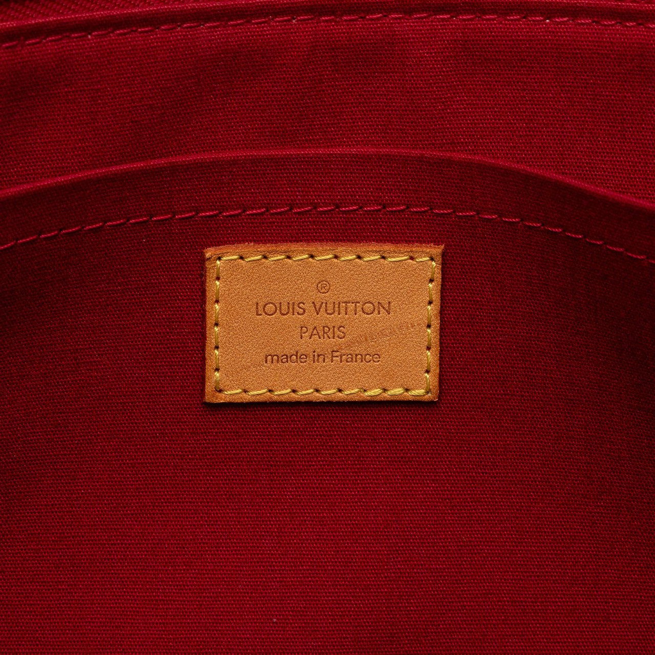 Louis Vuitton Monogram Vernis Rosewood Avenue Rood