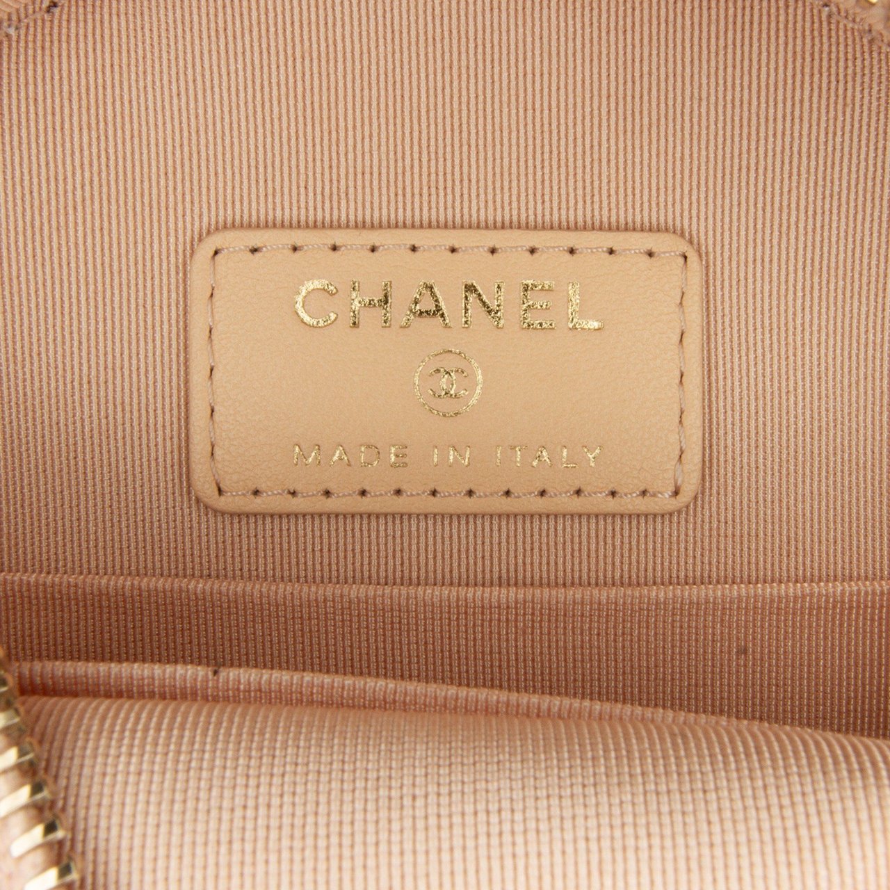 Chanel CC Round Tweed Crossbody Bag Bruin