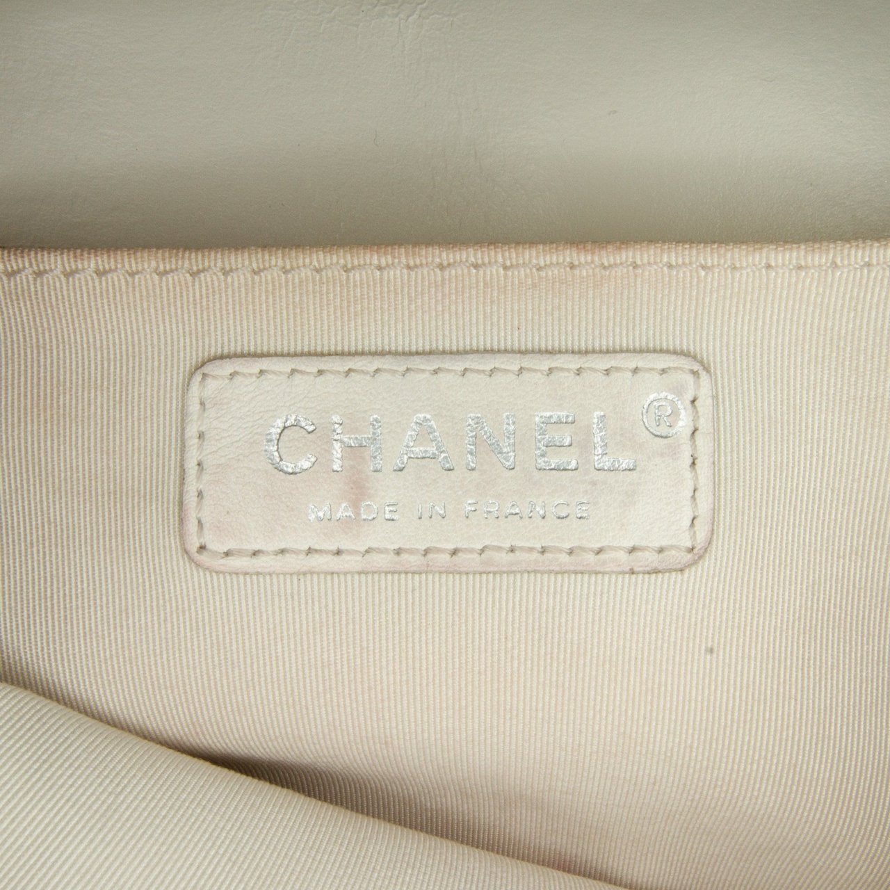 Chanel Medium Lambskin Boy Bicolor Flap Bag Zwart