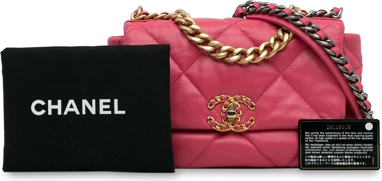 Chanel Medium Lambskin 19 Flap Bag Roze