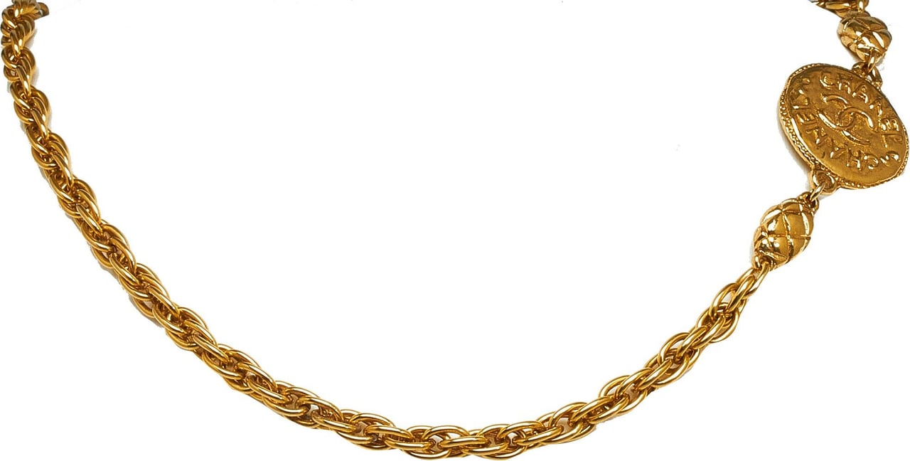 Chanel CC Medallion Necklace Goud