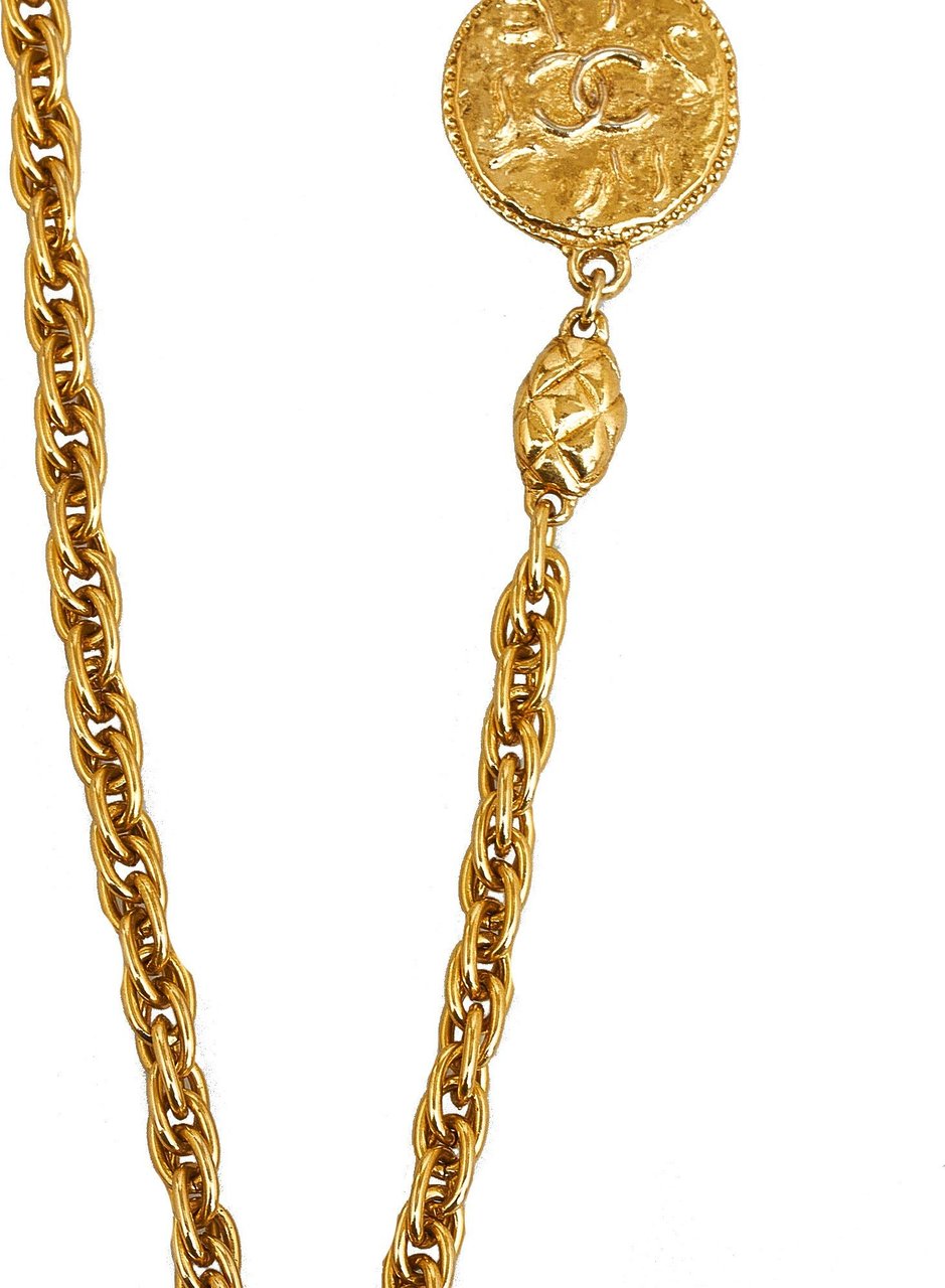 Chanel CC Medallion Necklace Goud