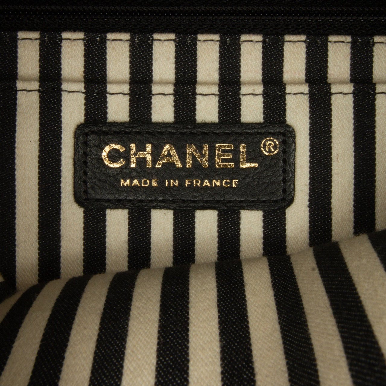 Chanel Chevron Envelope Flap Zwart