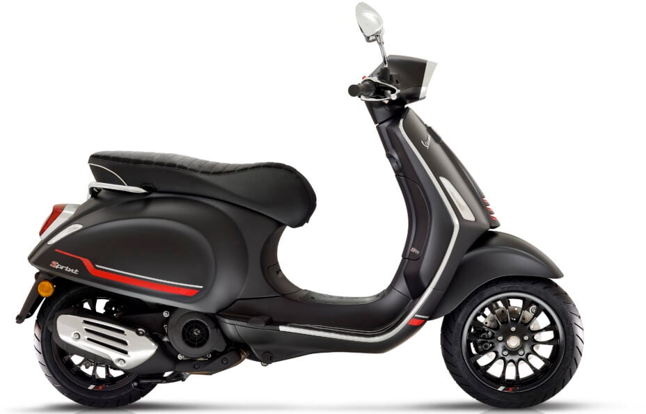 Vespa Sprint S - Mat Zwart - 25km/u Zwart