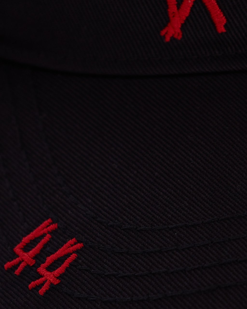 44 Label Group Hats Black Front Raw Signal Red Rood
