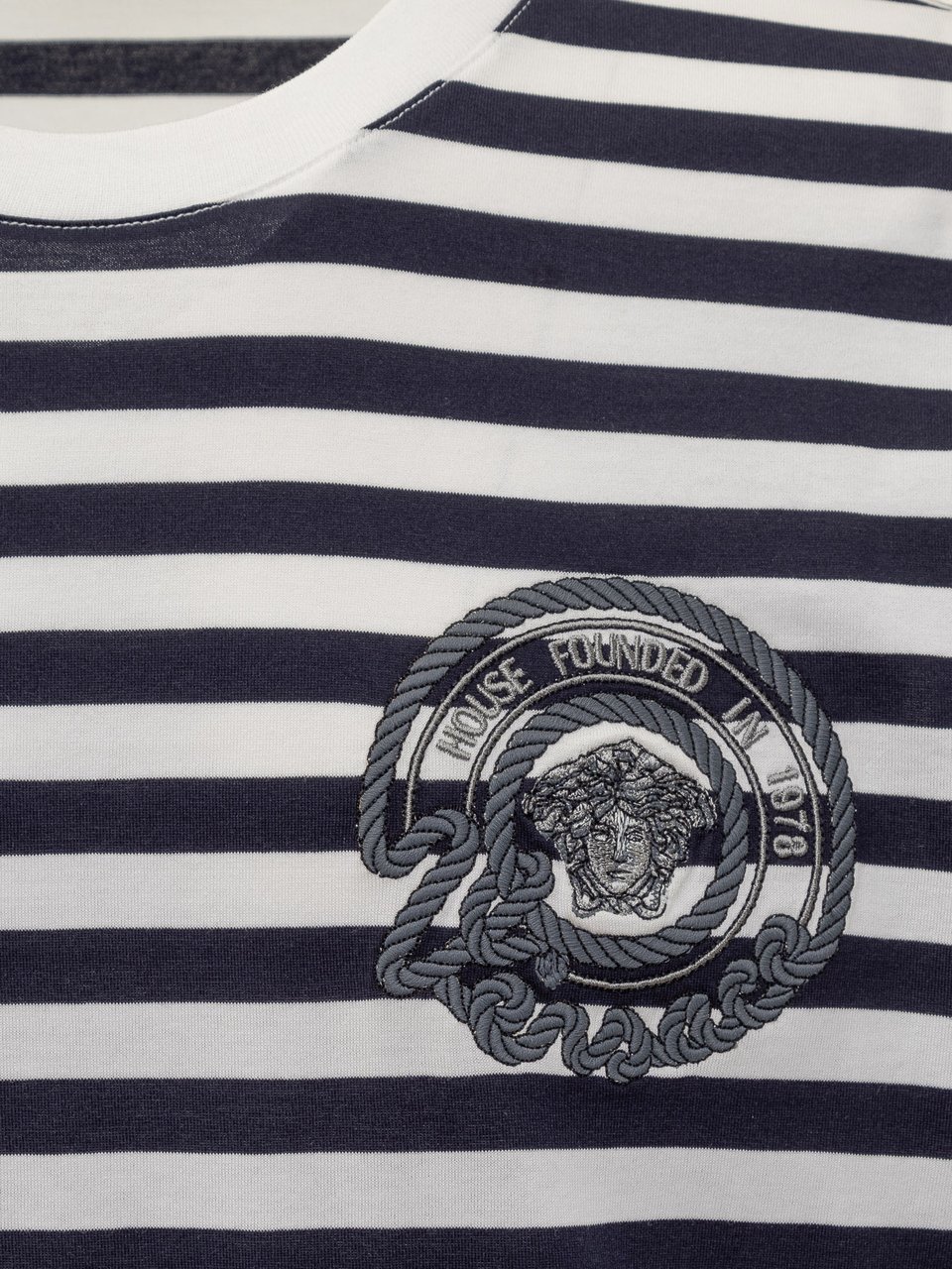 Versace T-Shirts And Polos Whitenavy Blue Blauw