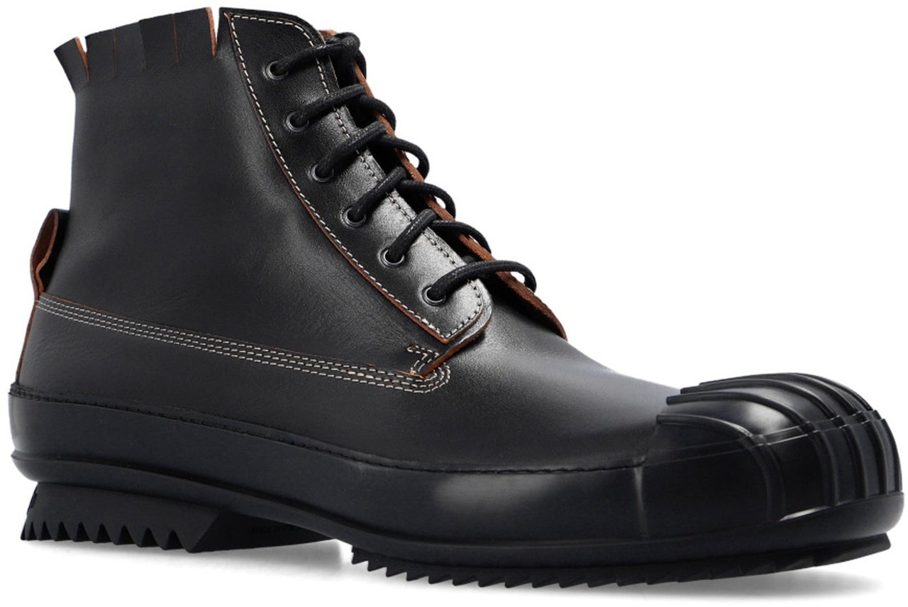 Maison Margiela Maison Margiela Leather High-Top Sneakers Zwart