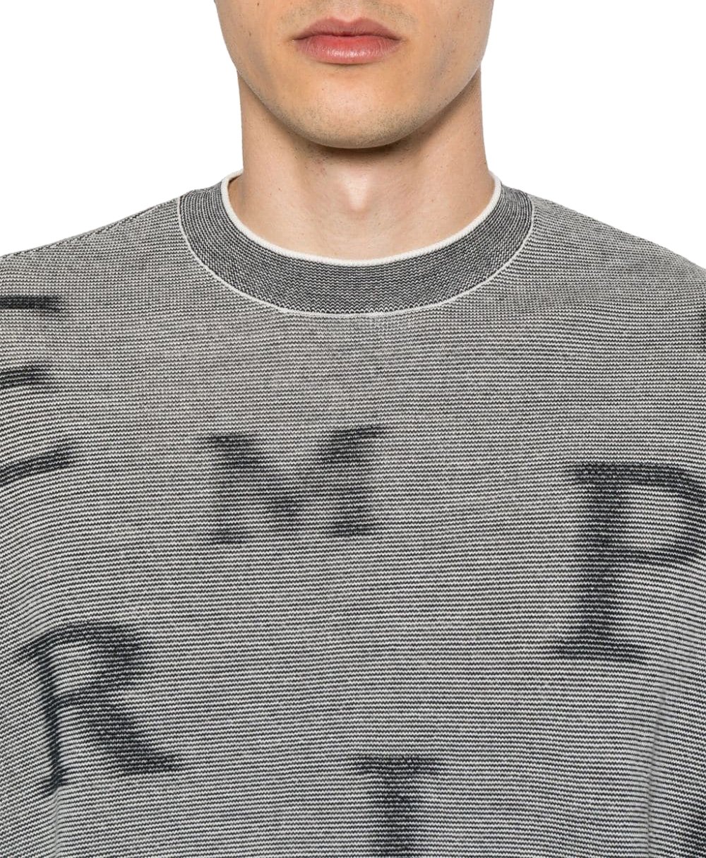 Emporio Armani Sweaters Blue Blauw