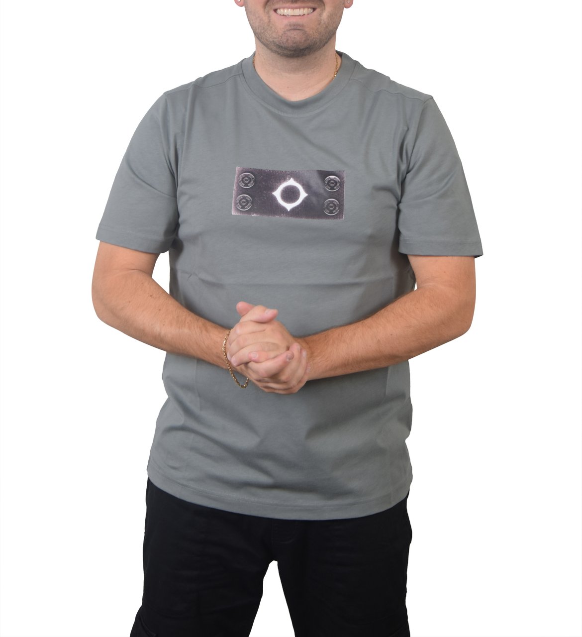 Ma.Strum Ma.Strum Tromple Loeil Badge Tee Grijs
