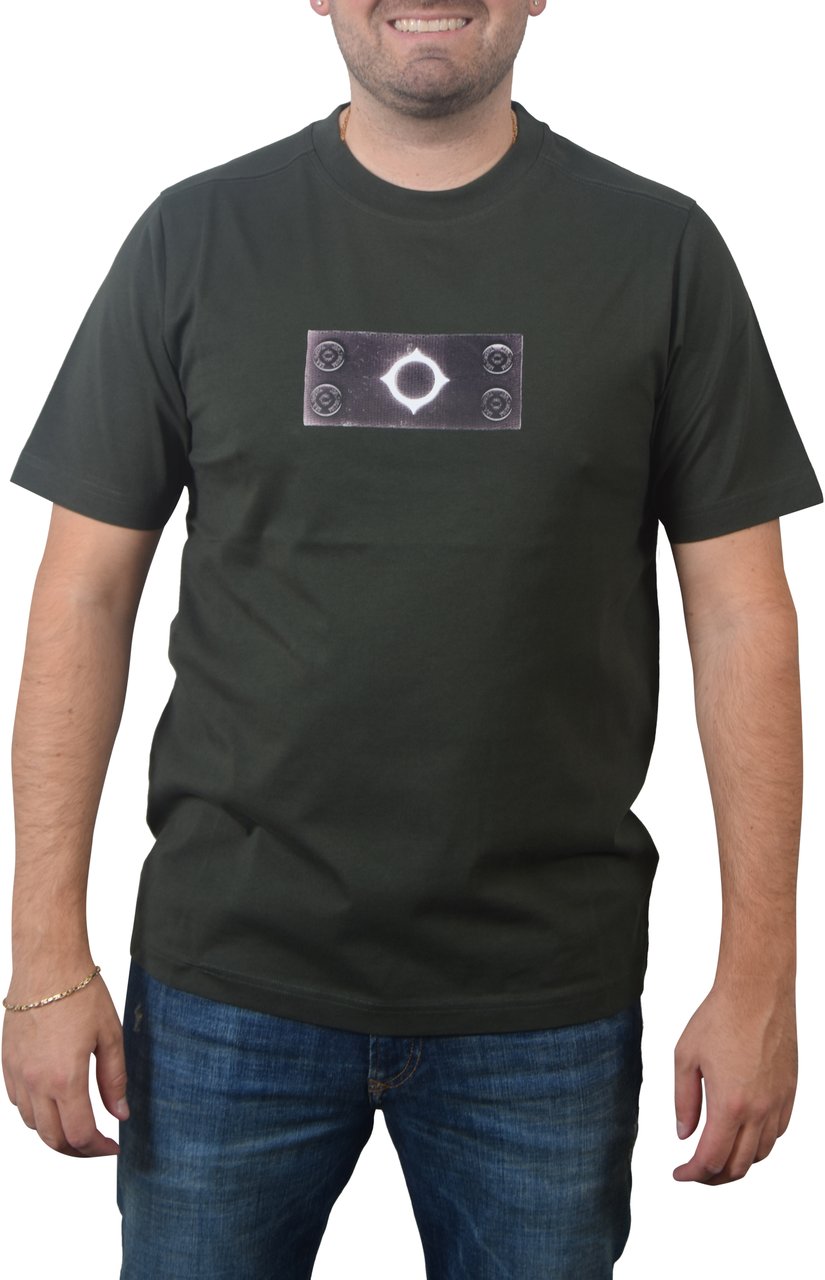 Ma.Strum Ma.Strum Tromple Loeil Badge Tee Groen