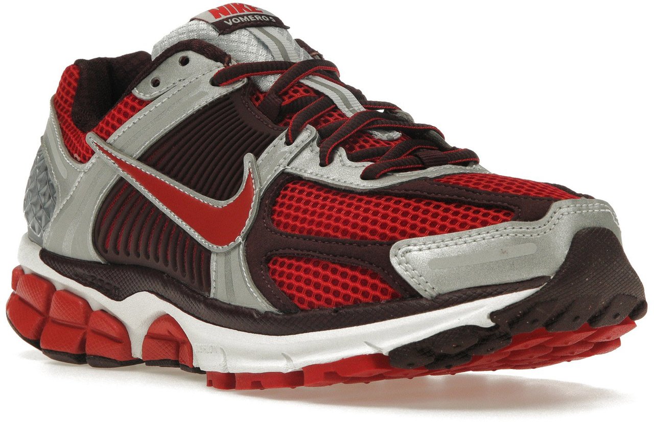 Nike Vomero 5 'mystic Red' Sneakers Rood