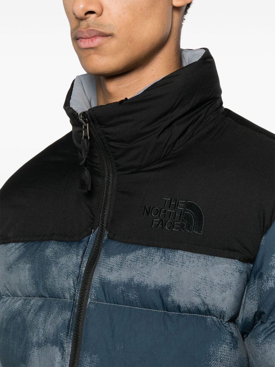 The North Face 92 Crinkle Reversible Nuptse Down Jacket Divers