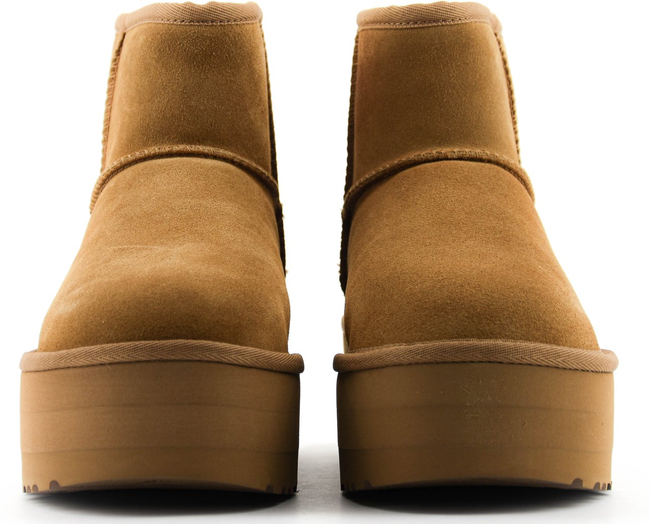 UGG Classic Mini Platform Chestnut Bruin