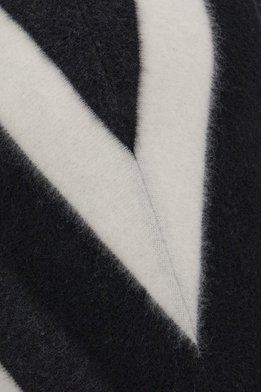 Saint Laurent Saint Laurent Embroidered wool sweater Divers