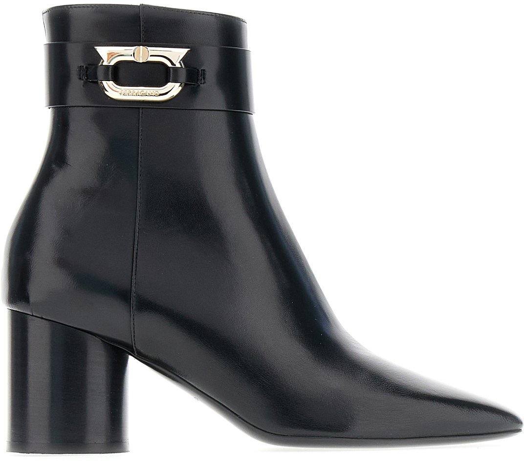 Ferragamo Ferragamo Black nappa leather ankle boots Zwart