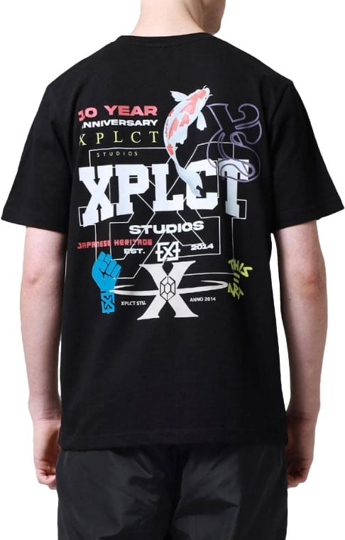 XPLCT Studios Decade Tee Zwart