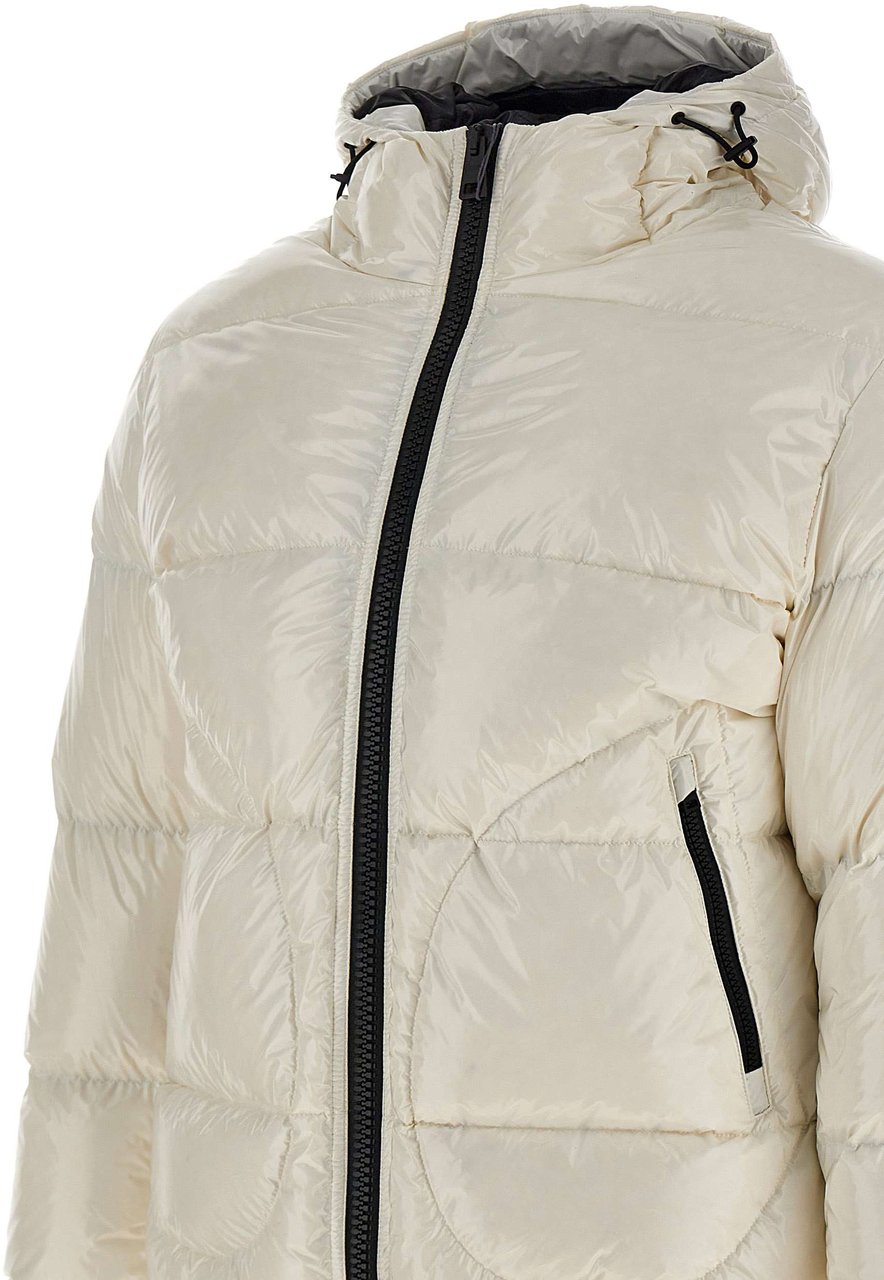 Herno Quilted down jacket Wit