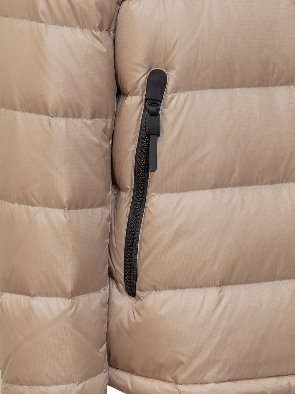 Peuterey Light nylon ripstop down jacket 'Honova NR 02' Bruin