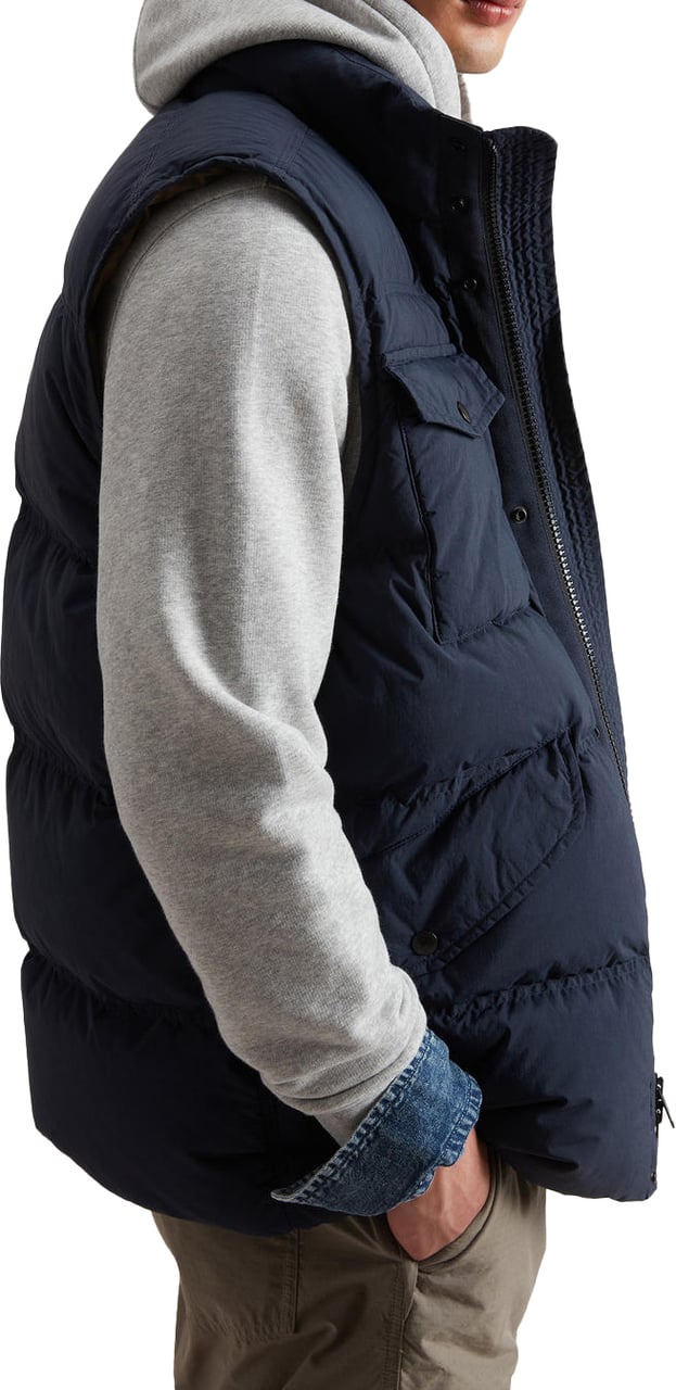 Woolrich Garment dyed vest Blauw