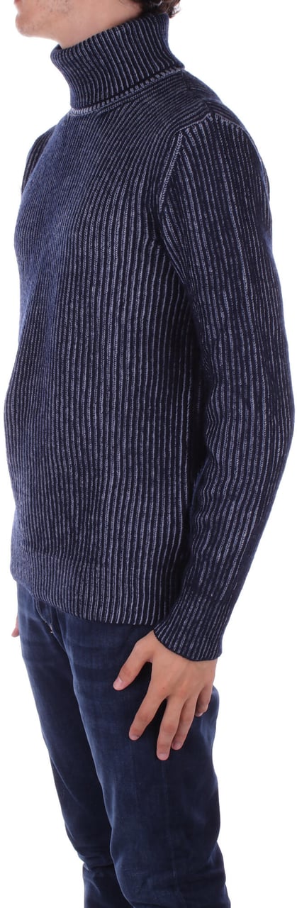 Tagliatore Sweaters Blue Blauw