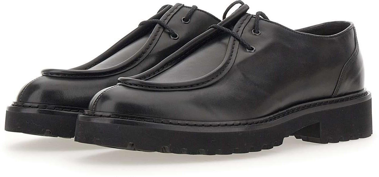 Doucal's Doucal's Flat shoes Black Zwart
