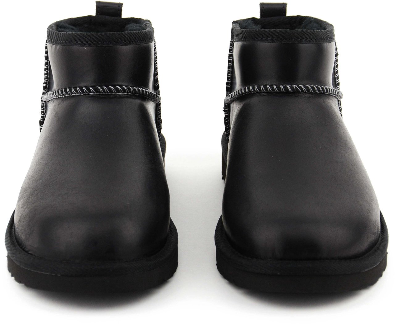 UGG Classic Ultra Mini Leather Regen Black Zwart