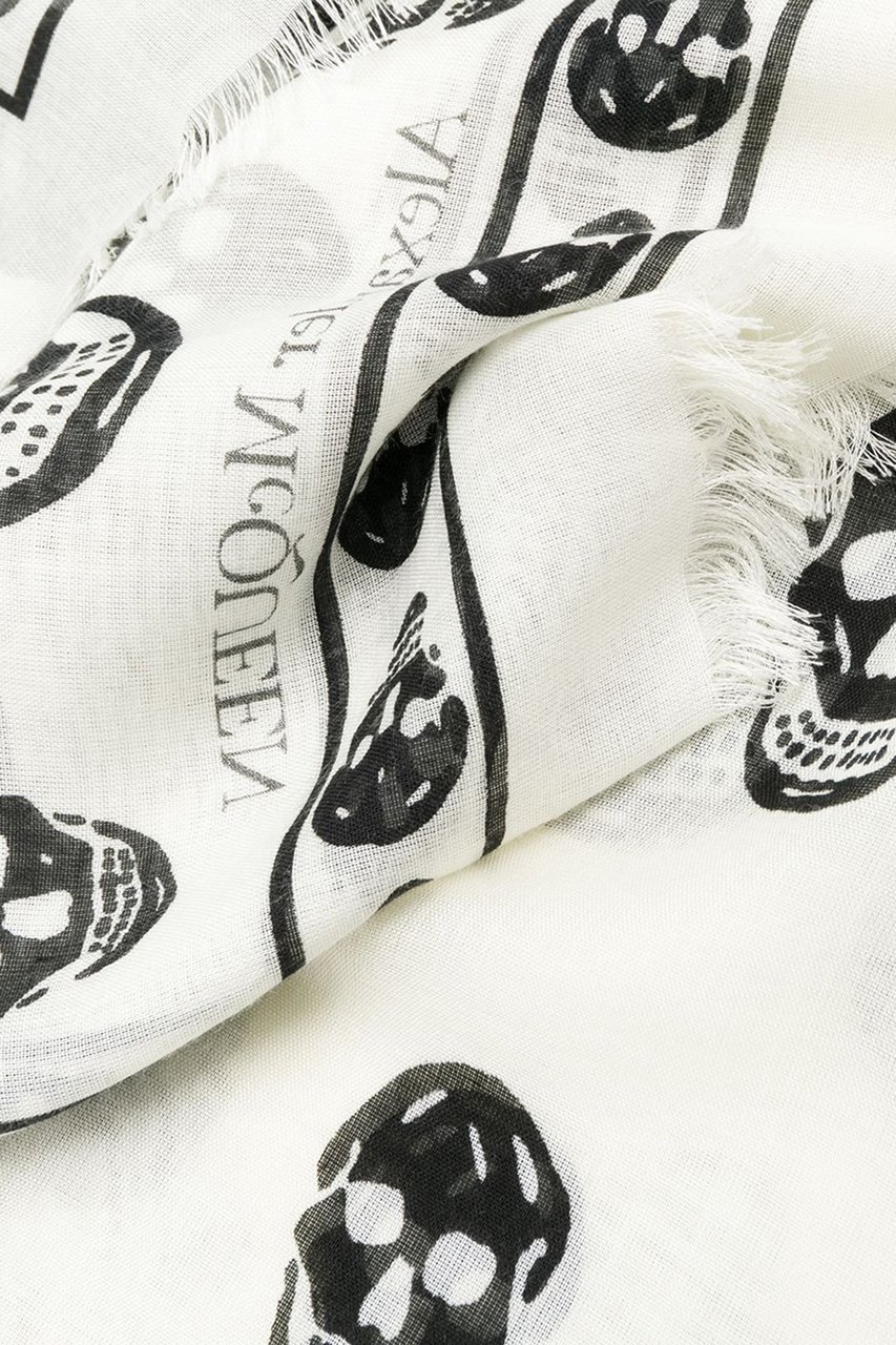 Alexander McQueen Scarfs White Wit