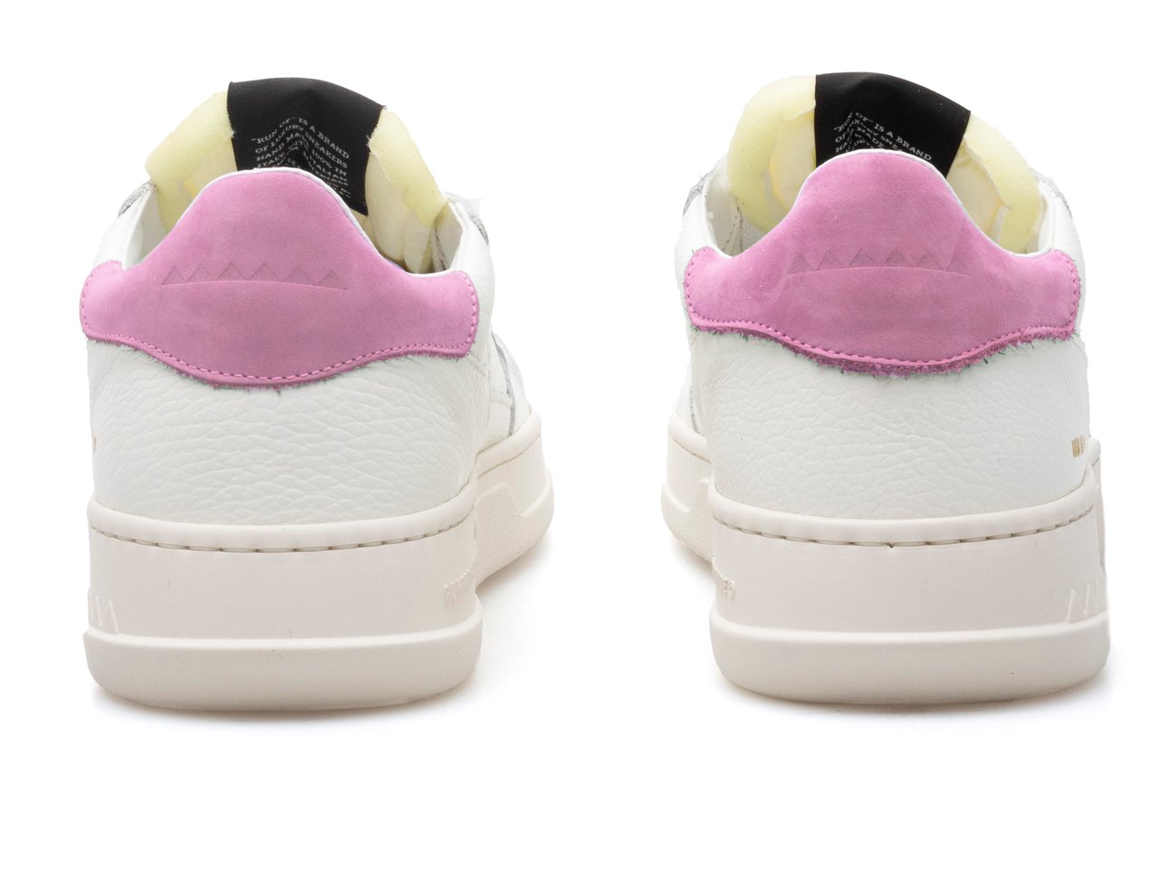 Run Of Sneakers White Wit
