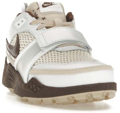 Nike Nike Zoom Field Jaxx Travis Scott Light Chocolate Wit