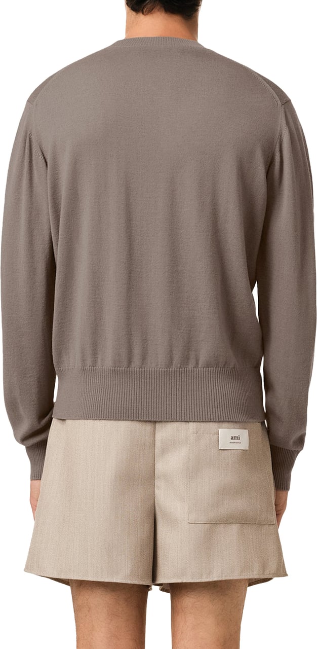 AMI Paris pull taupe, logo wit Taupe