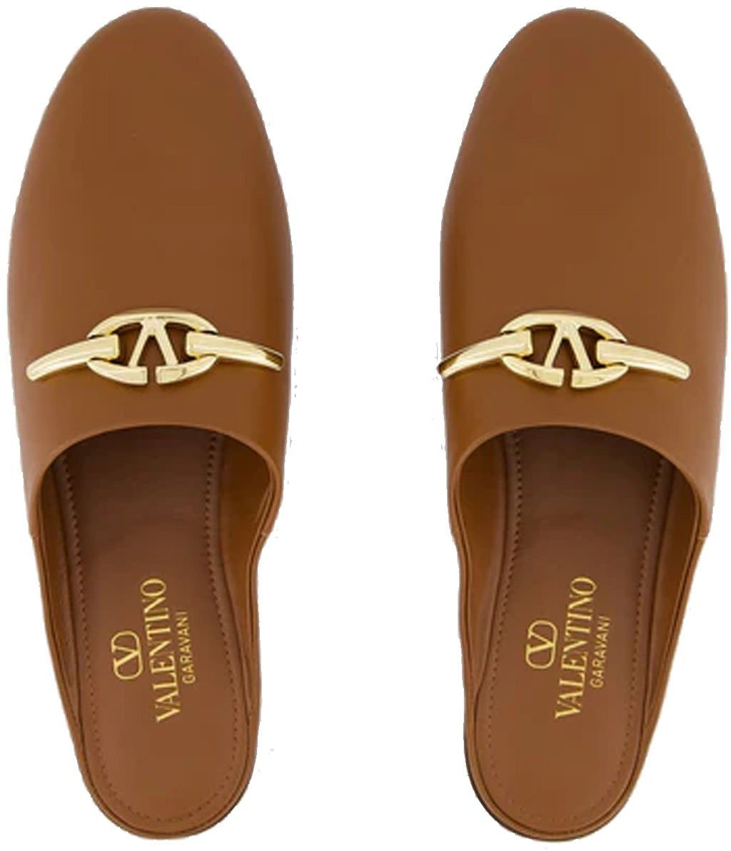 サンダル・ミュール VALENTINO GARAVANI VLOGO SIGNATURE LEATHER MULES Valentino Garavani - VLogo Signature Mule in Selleria