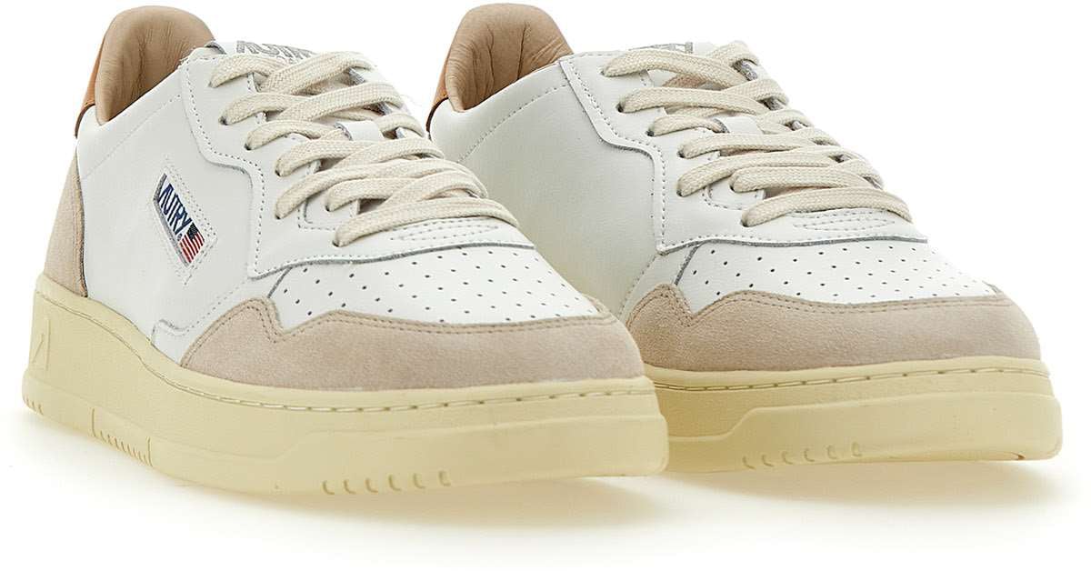 Autry Sneakers Whitesandstrm Wit