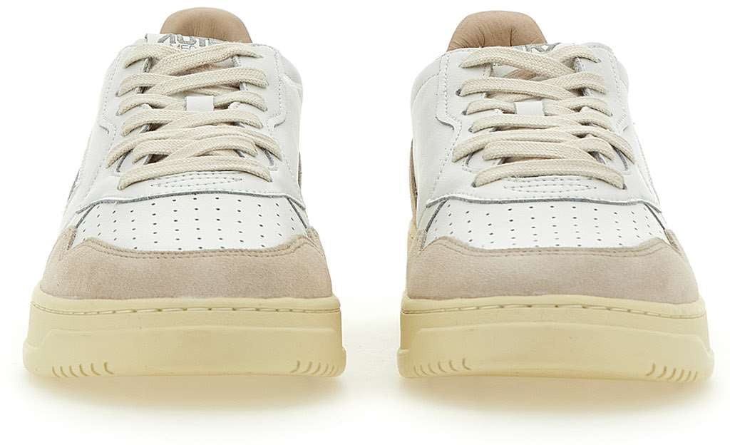 Autry Sneakers Whitesandstrm Wit