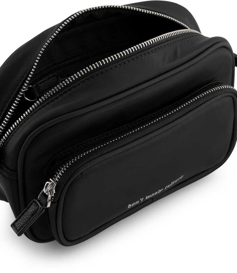 Don't Waste Culture Nylon Messenger Bag | Black Zwart