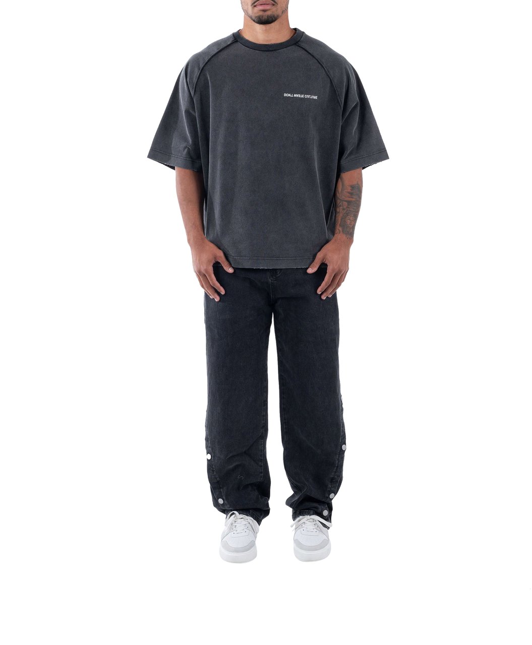 Don't Waste Culture Rado T-Shirt Grijs