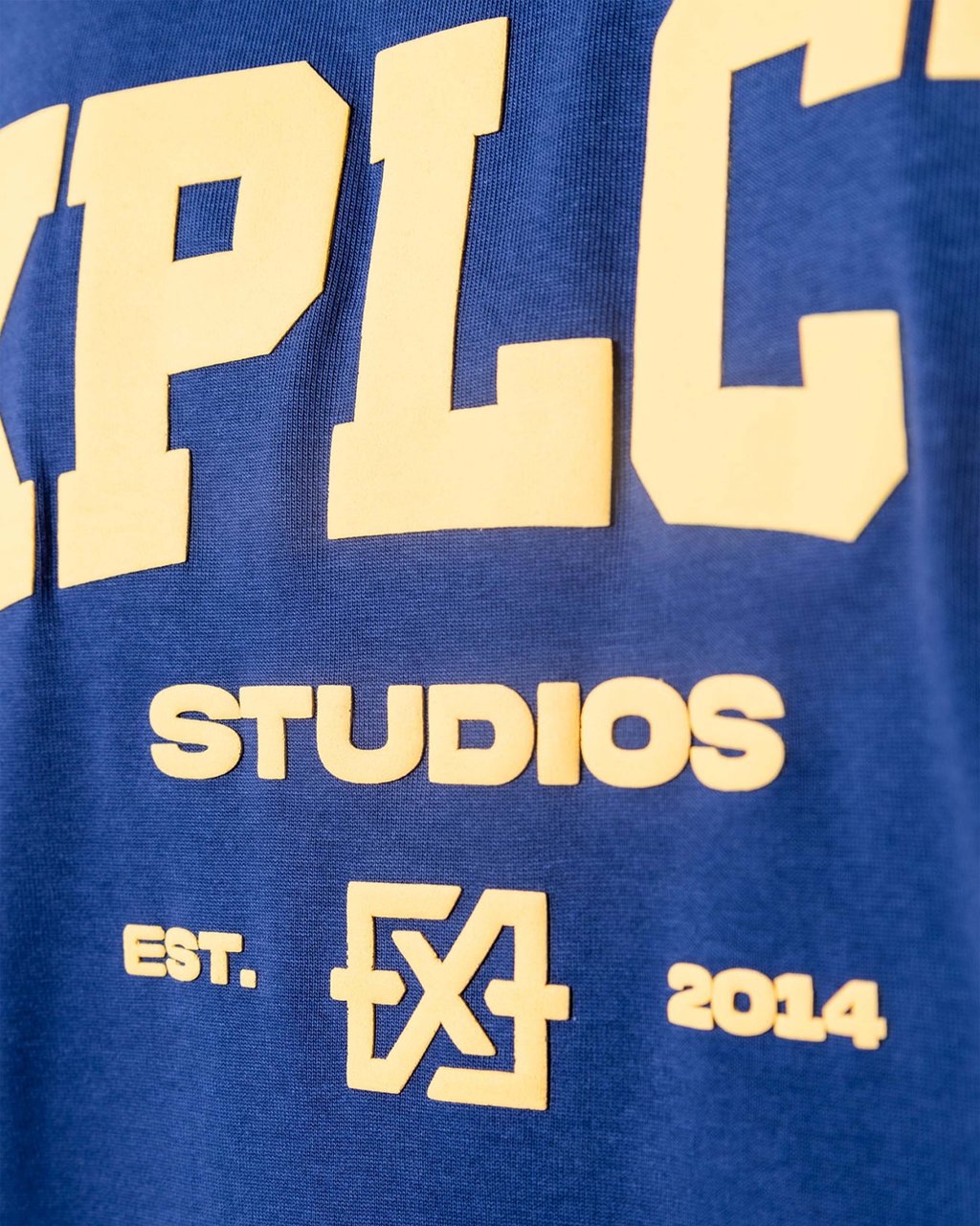XPLCT Studios Community T-Shirt Blauw