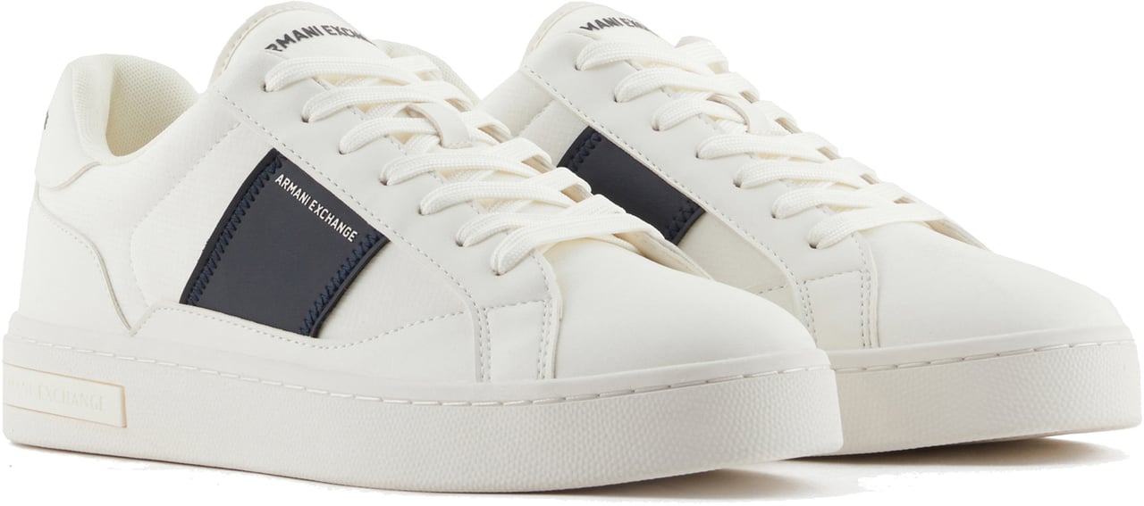 Armani Exchange XuX 241 Offwhite Wit