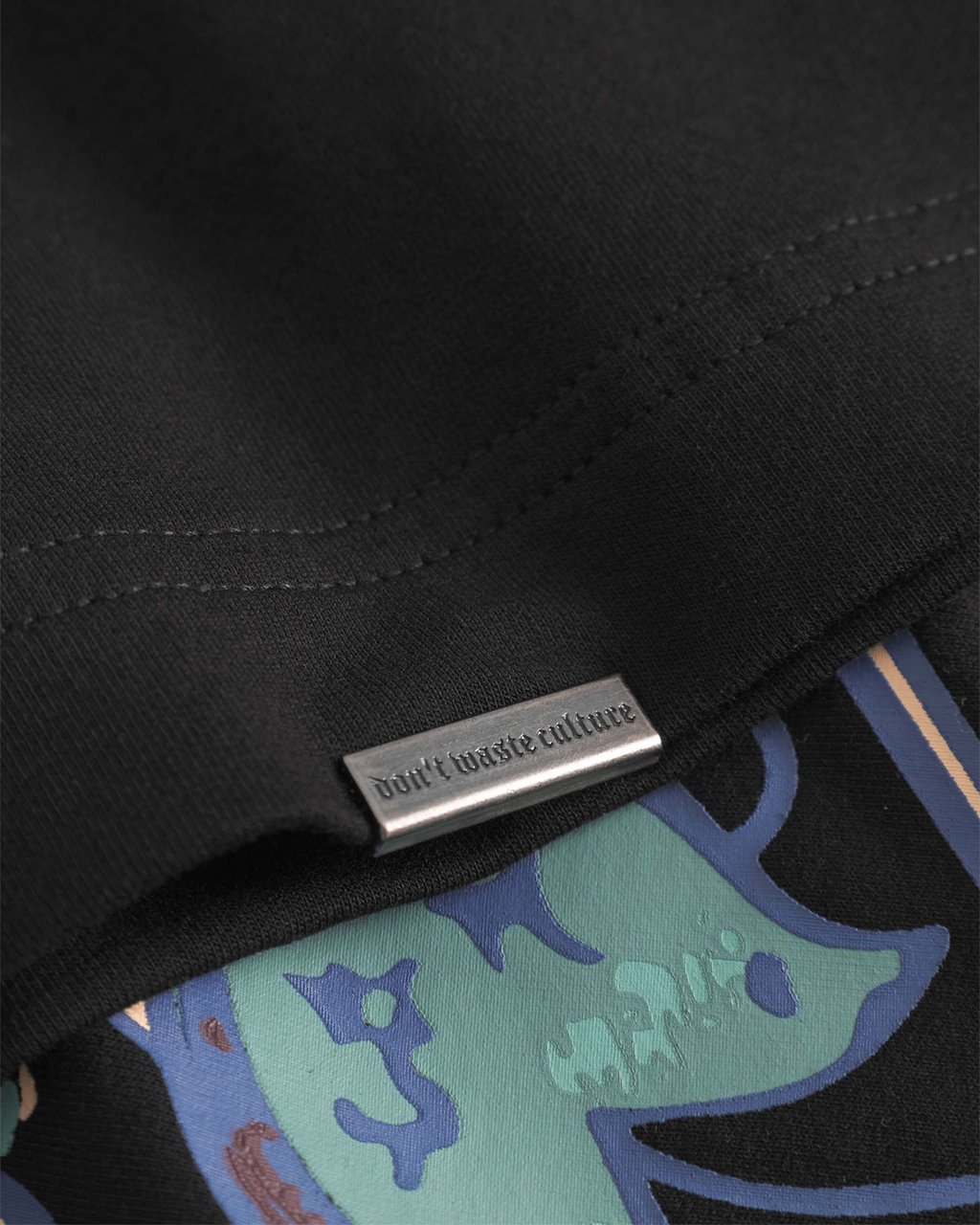 Don't Waste Culture Quinlan T-shirt Zwart