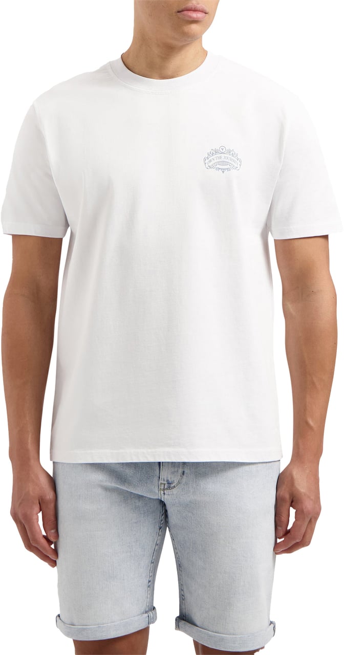Pure Path Tee wit Wit