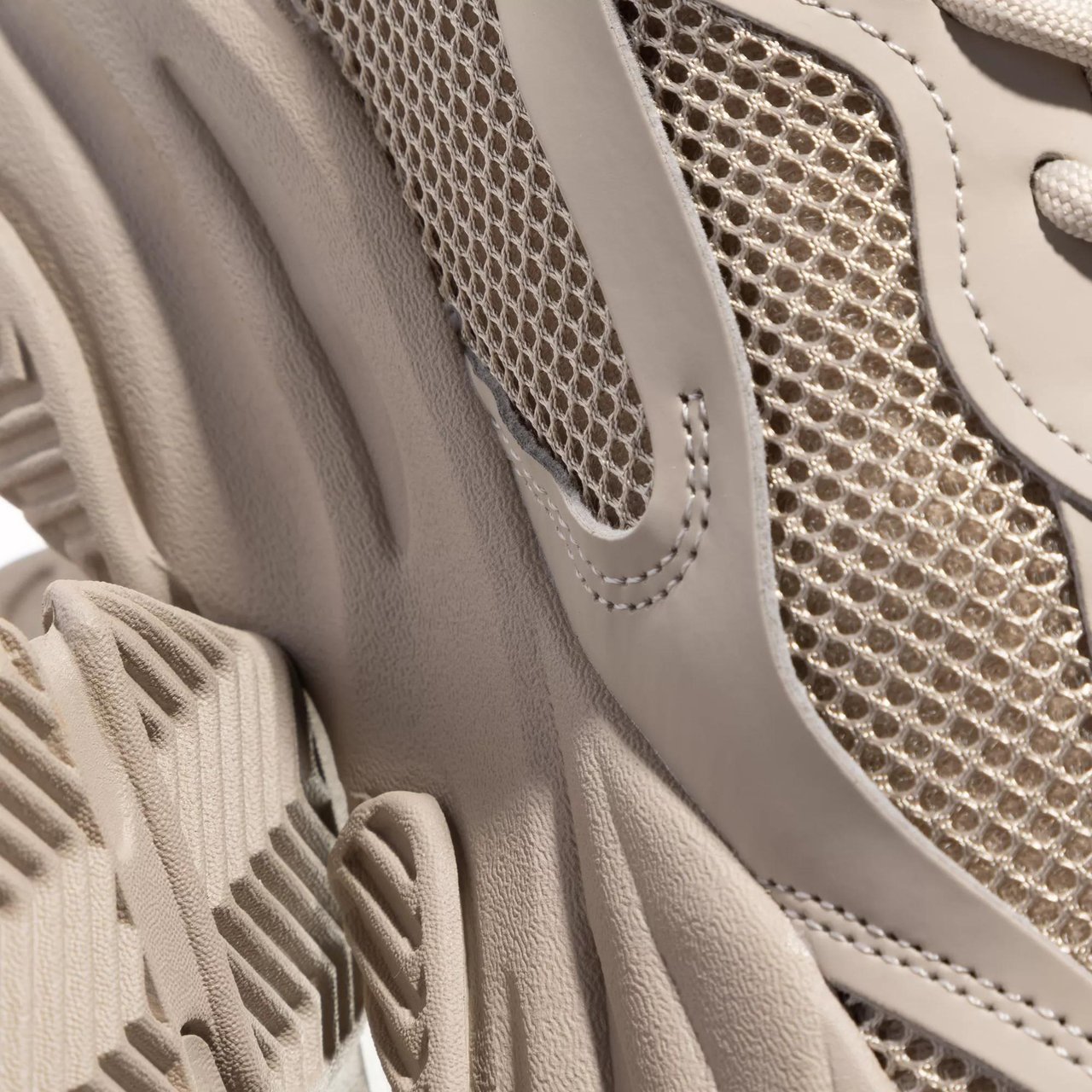 Steve Madden Possession-E Sneaker Beige
