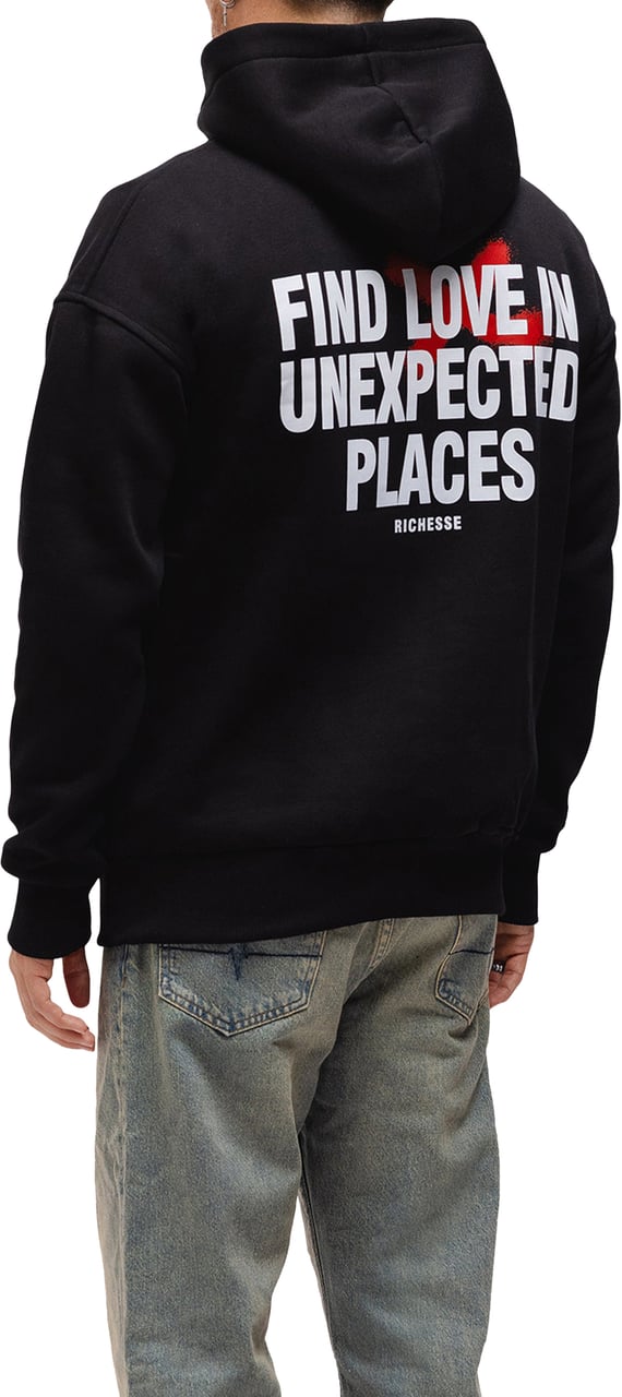 Richesse UNEXPECTED HOODIE BLACK Zwart