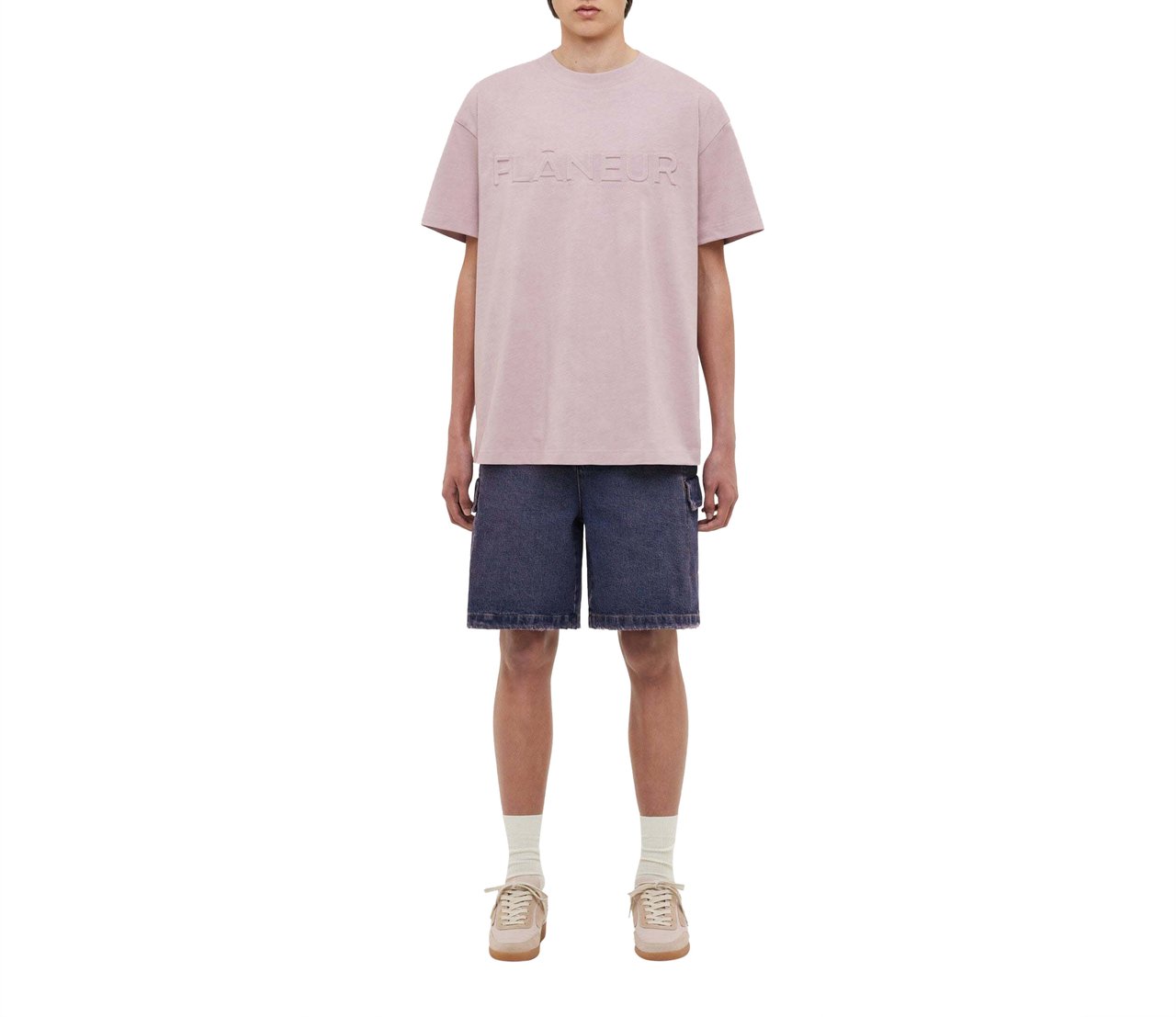 FLÂNEUR Embossed Logo T-Shirt | Soft Mauve Roze